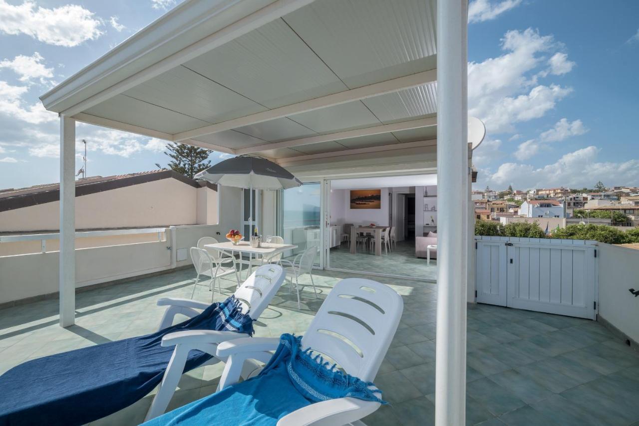 Archimede, Appartamento Con Vista In Centro A Marina Di Ragusa Exterior foto